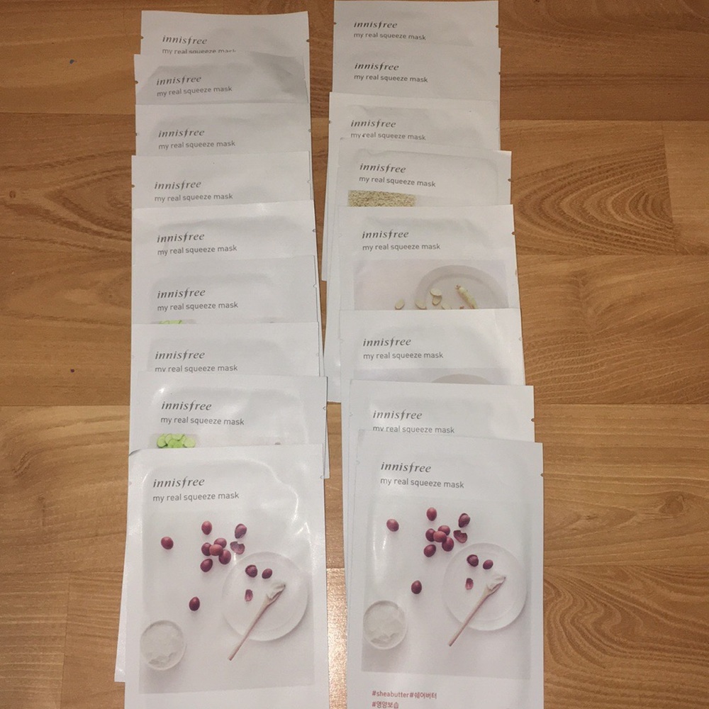 SOLD ❌Innisfree face masks